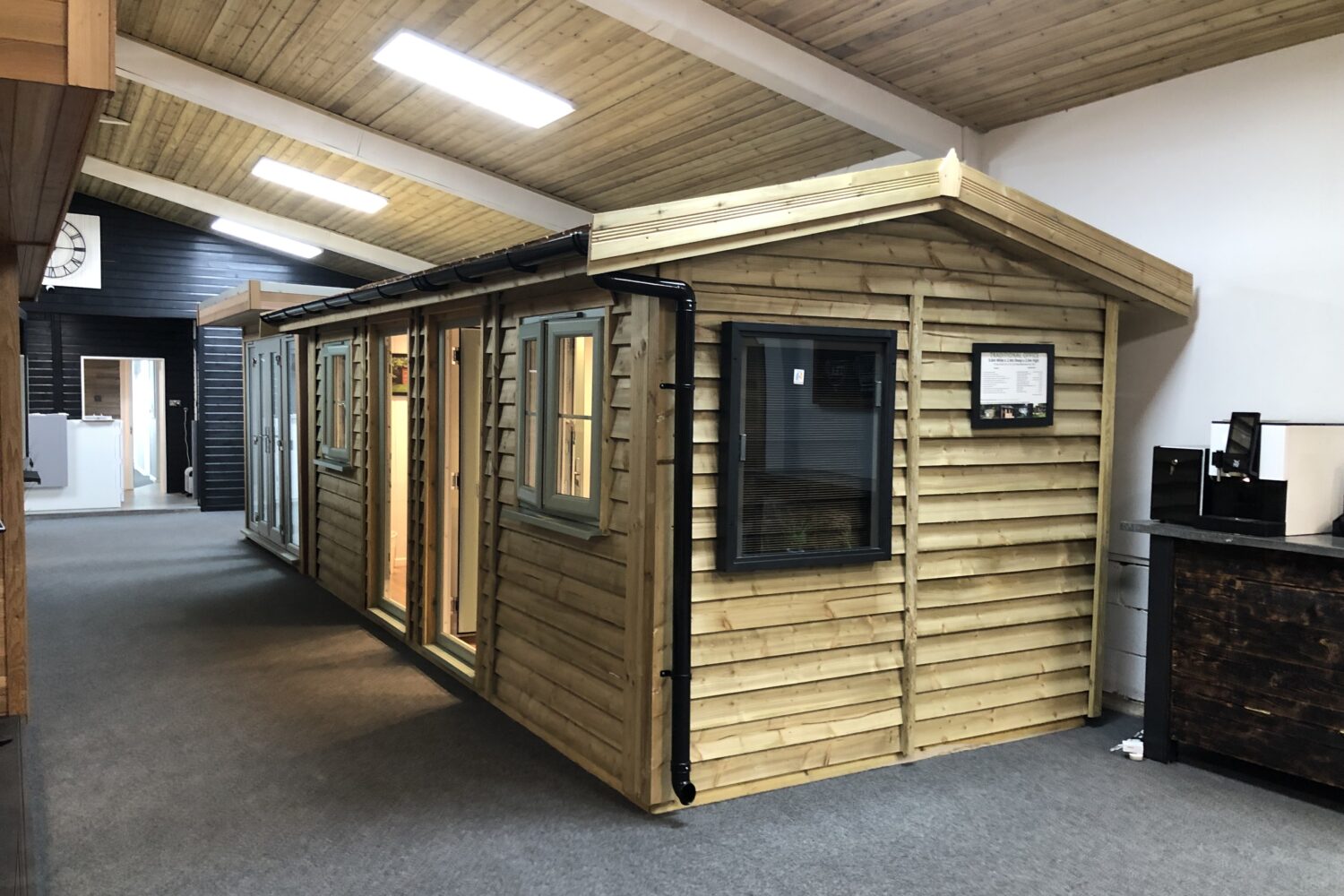 Ex-display garden rooms and offices by Warwick Buildings
