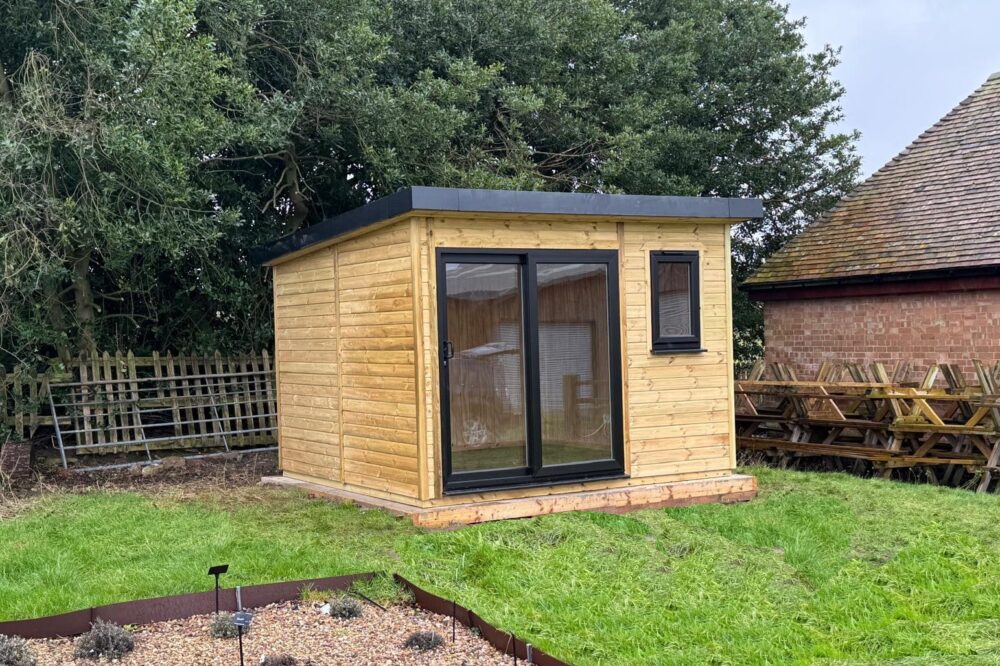 Bedworth Garden Office