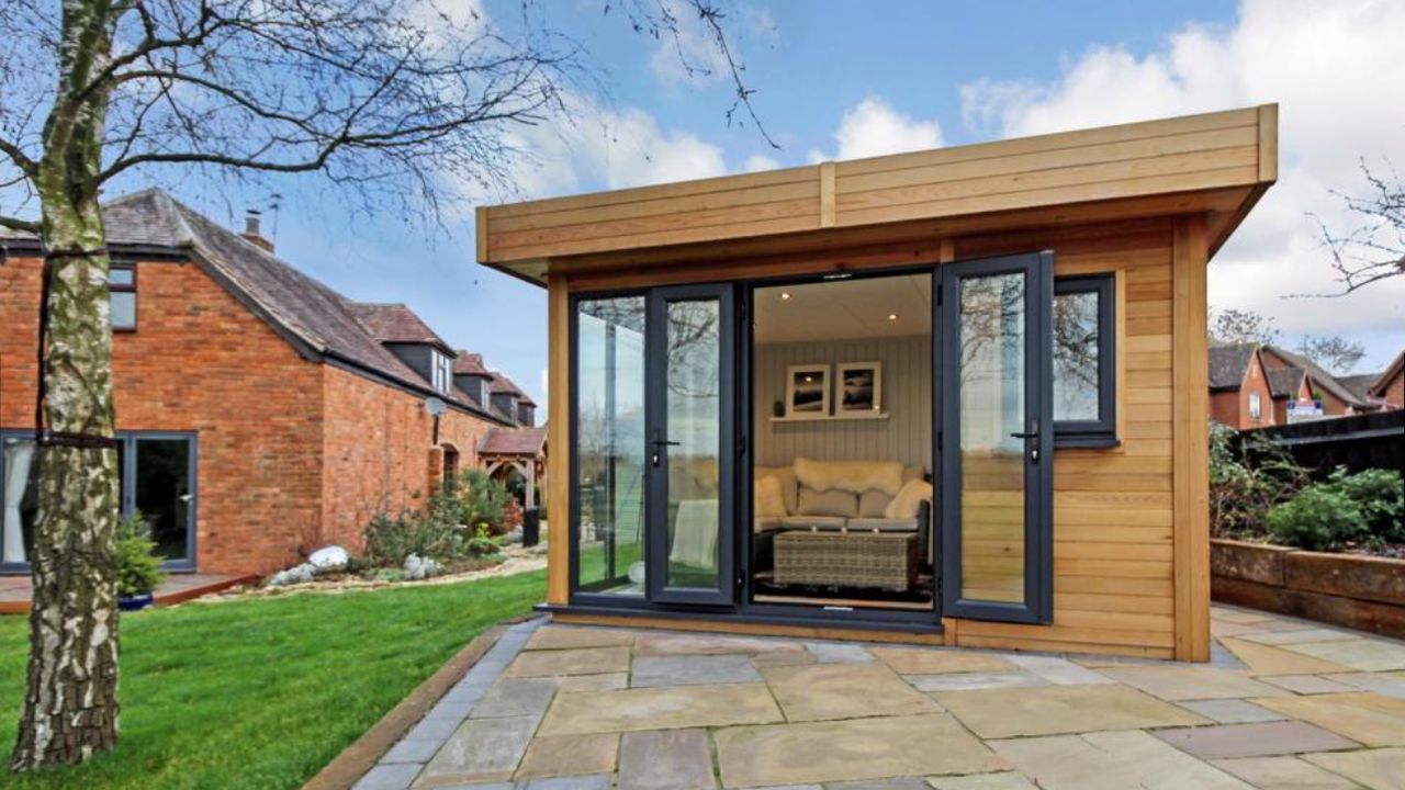 Garden Rooms from www.warwickbuildings.co.uk