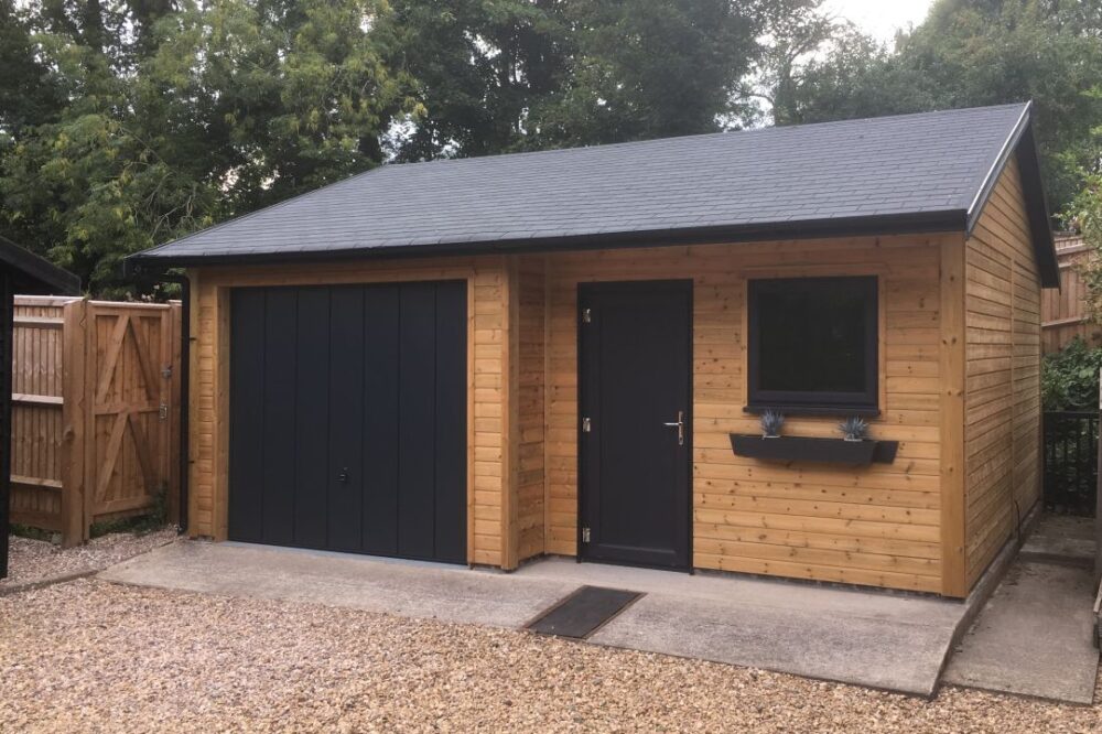 Timber garage with recessed front