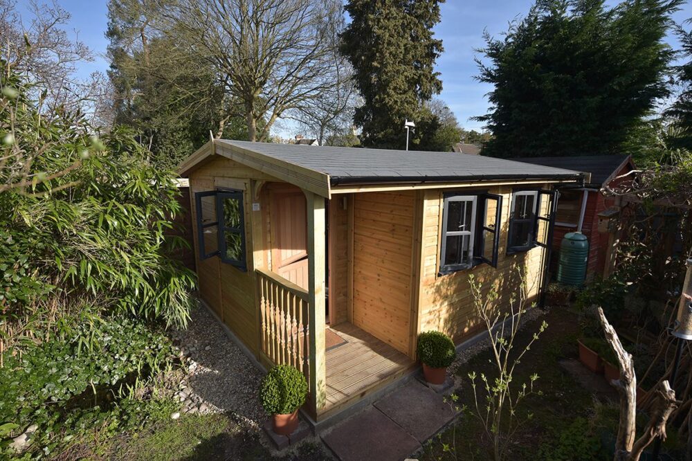 Garden Office in Worcester