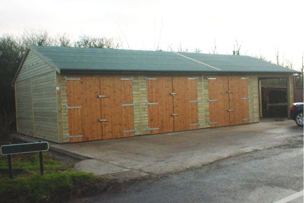 Quadruple timber garage