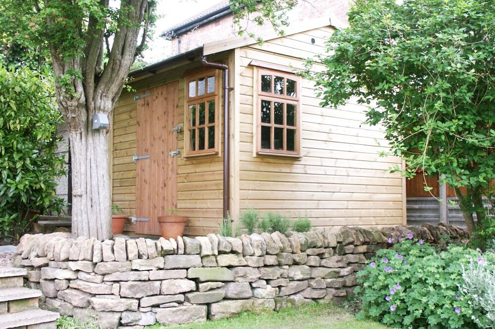 Insulated shed